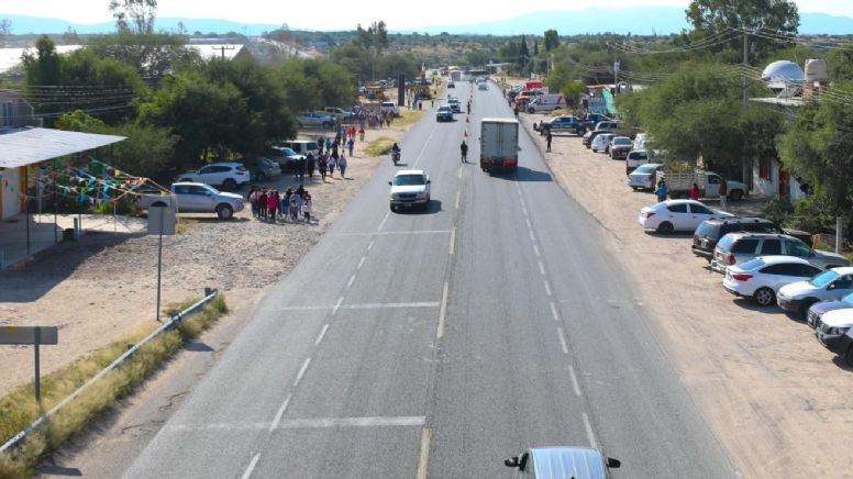 Xóchitl Gálvez ofrece ampliar carretera a San Miguel de Allende, pero esa obra inició hace 6 meses