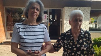 ‘Cuando empecé a votar no había credenciales’; Rosalba, de 83 años, comparte sus recuerdos